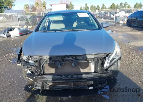 2017 Hyundai Sonata Se z USA, uszkodzony, nr VIN 5NPE24AF6HH554894